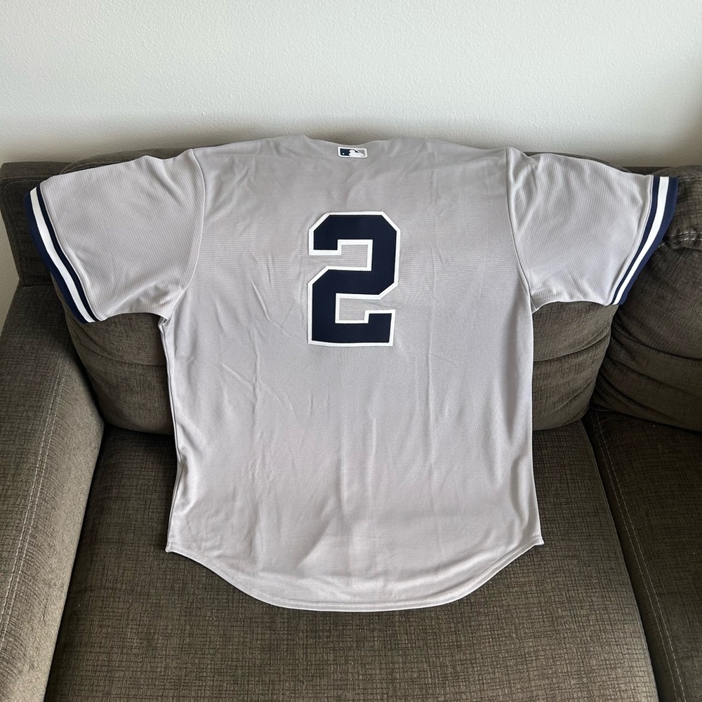Nike Authentic New York Yankees Derek Jeter #2 Gray MLB Jersey Men’s Sz: L - Picture 4 of 8